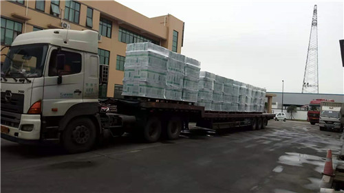 纏繞膜倉儲基地